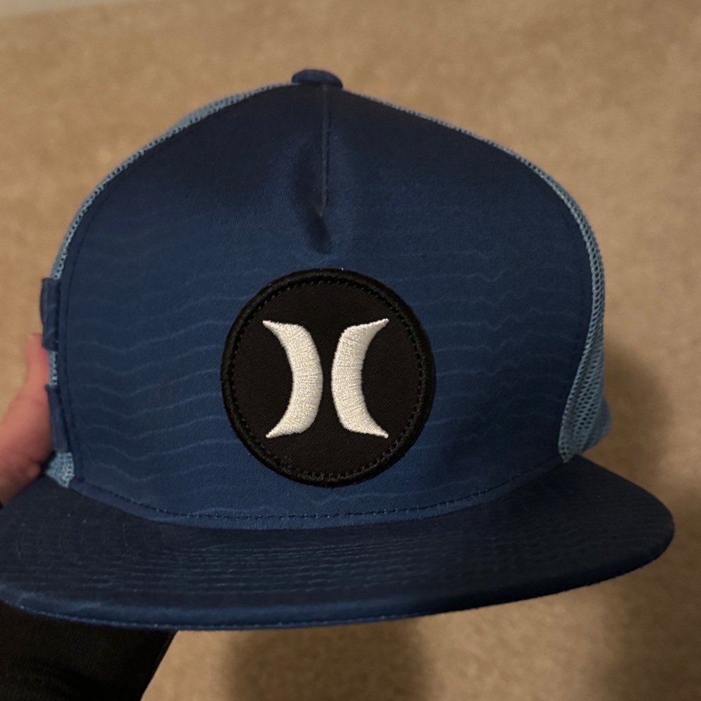 Hurley Navy and Light Blue Cap